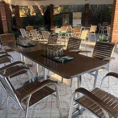 Hotel El Lago Puerto Carreno ภายนอก รูปภาพ